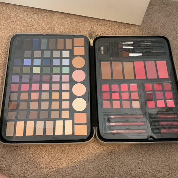Ulta Beauty Other - Makeup Kit
